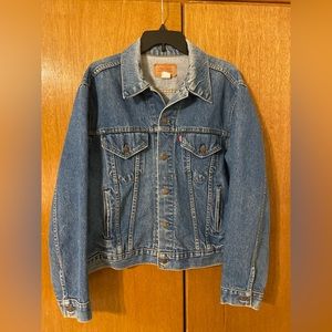 Vintage 80’s Levi’s Denim Trucker Jacket - Size 46